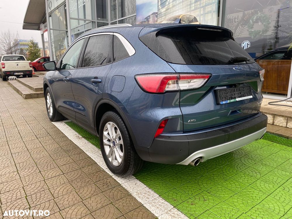 Ford Kuga 2.0 EcoBlue A8 AWD Titanium - 4