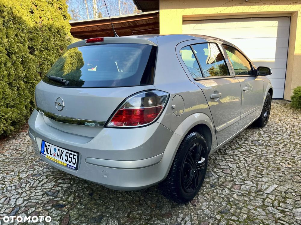 Opel Astra - 3