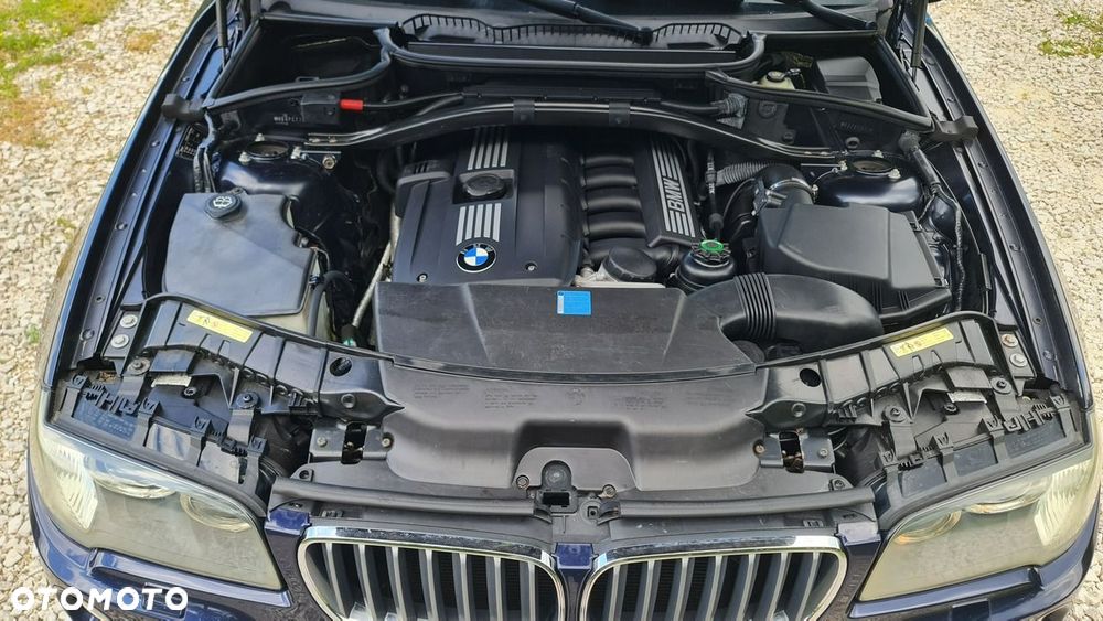 BMW X3 2.5si - 31