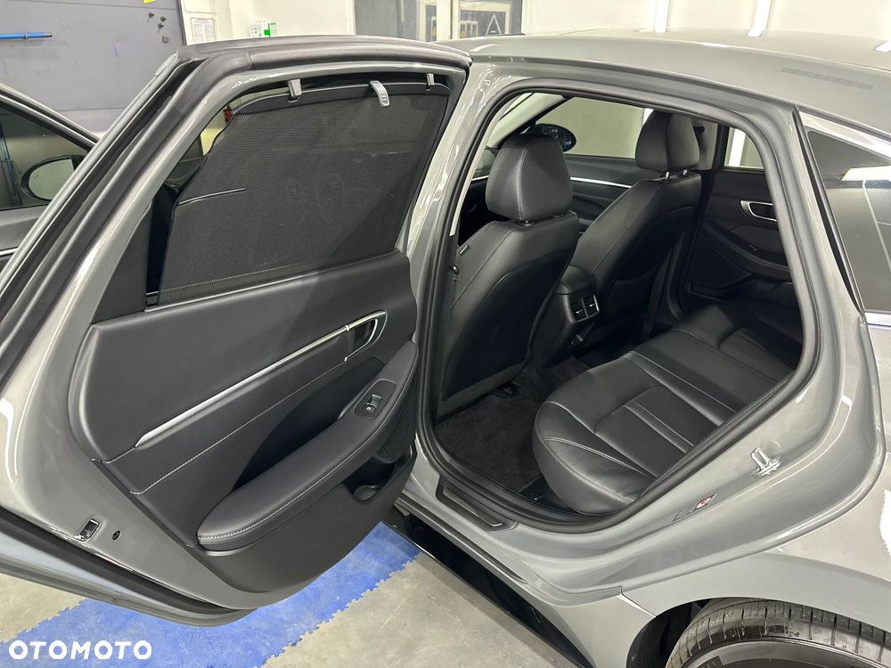 Hyundai Sonata - 15