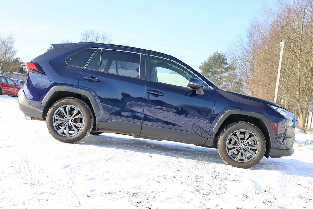 Toyota RAV4 - 9