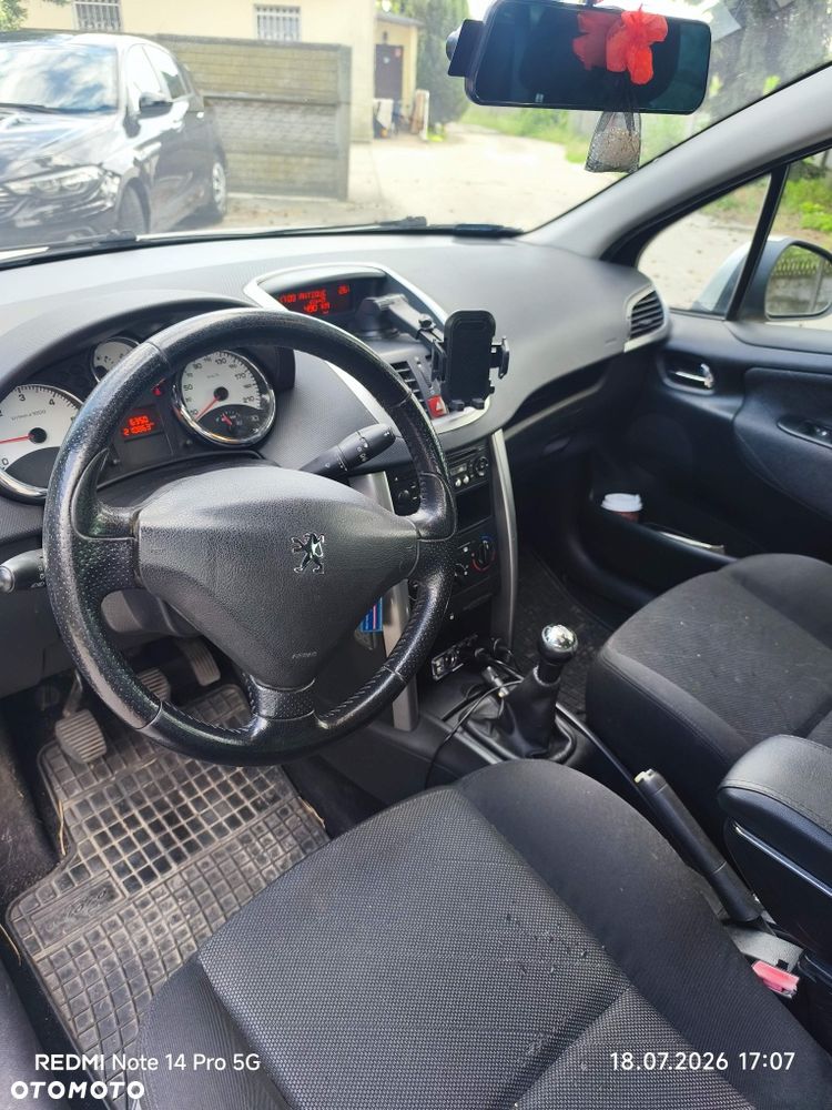 Peugeot 207 - 5