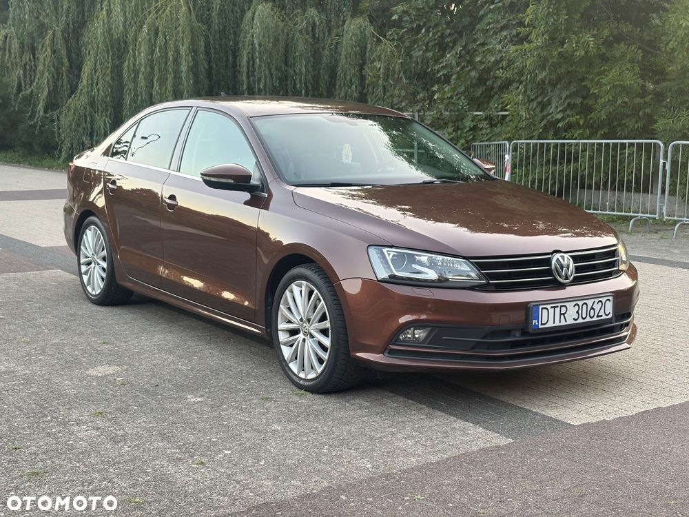 Volkswagen Jetta 1.4 TSI BMT Highline - 2