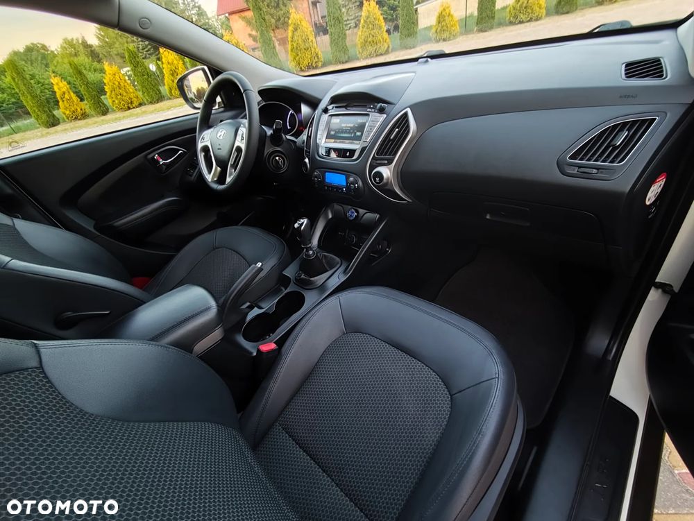 Hyundai ix35 1.6 2WD blue Style - 26