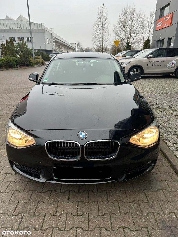 BMW Seria 1 118i - 1