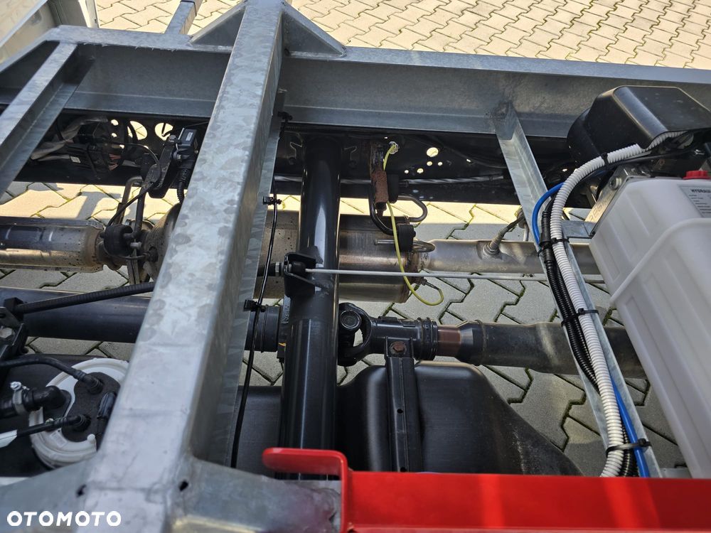 Iveco 35-180 - 8