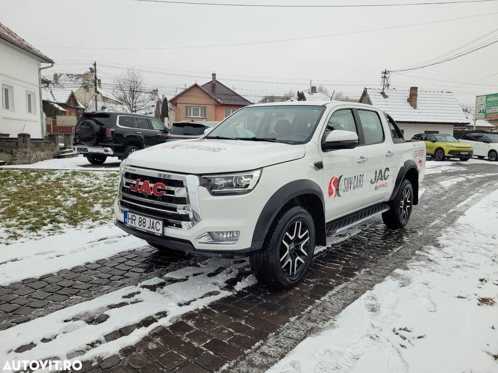 JAC T8 - 1