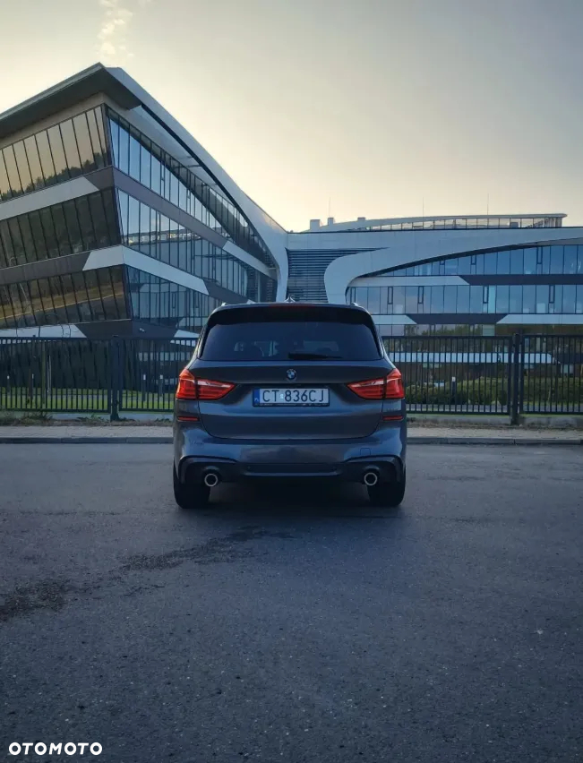 BMW Seria 2 220d xDrive M Sport - 8