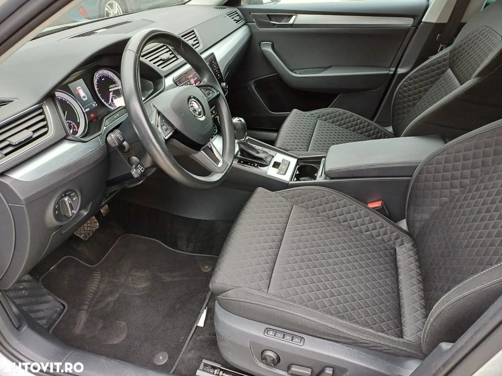 Skoda Superb Combi 1.4 TSI iV DSG Style - 14