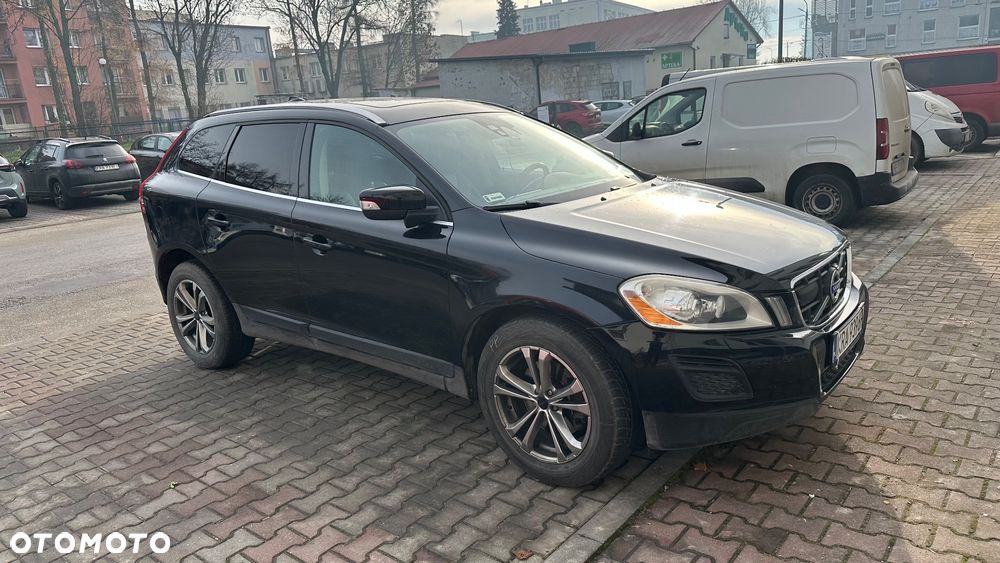 Volvo XC 60 - 4