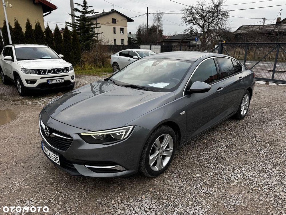 Opel Insignia 1.5 T Enjoy S&S - 13