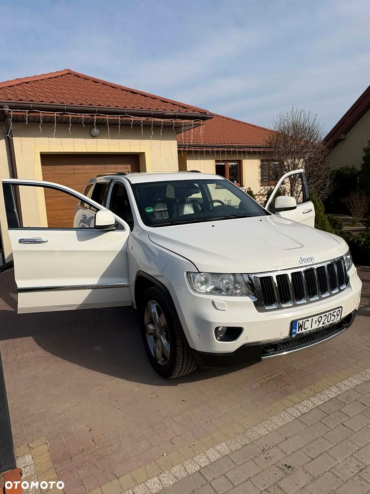 Jeep Grand Cherokee - 9
