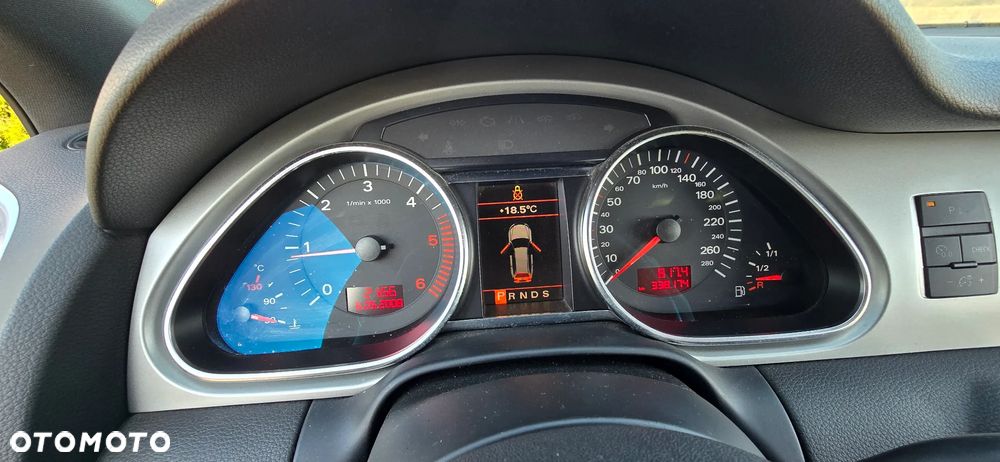 Audi Q7 3.0 TDI DPF quattro tiptronic - 11