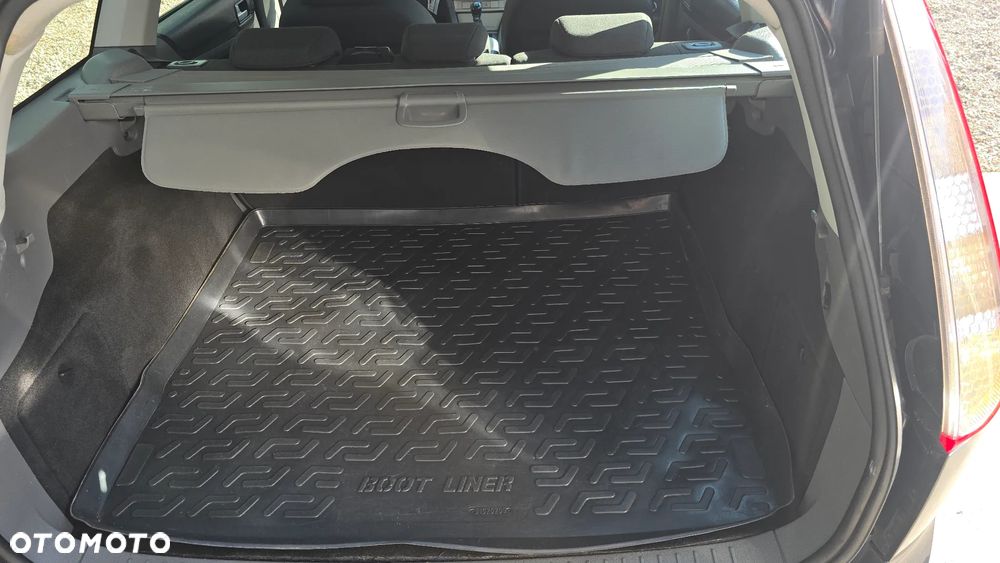 Ford Focus 1.4 16V Ambiente - 11