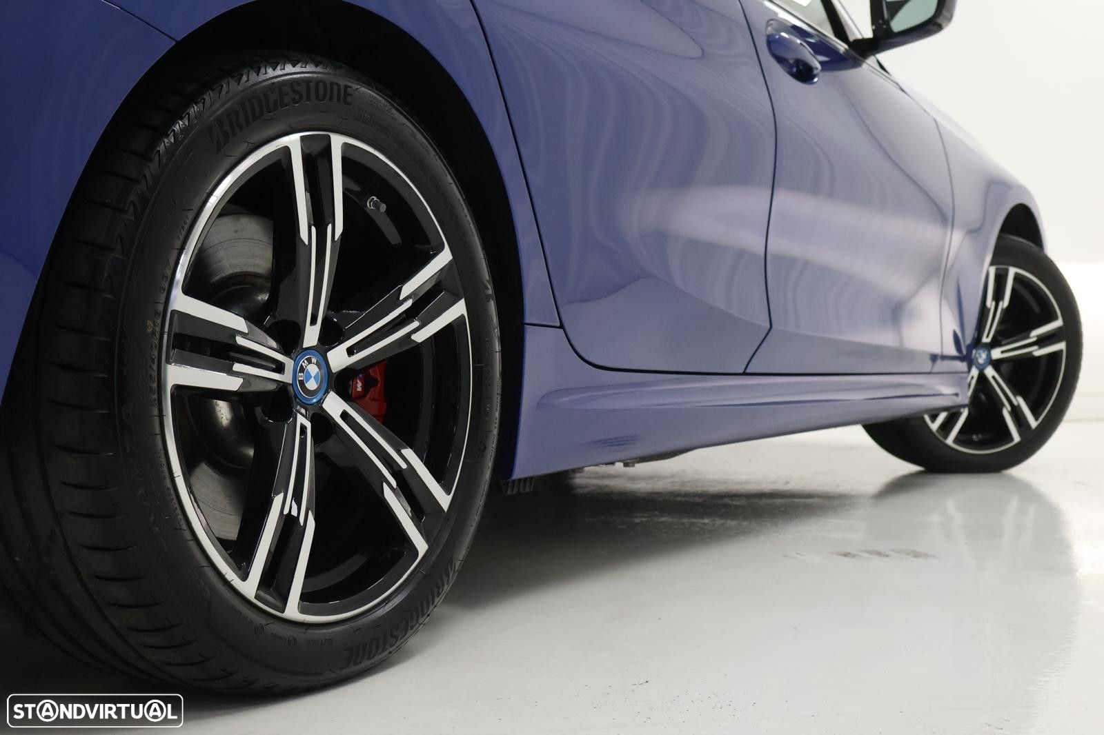 BMW 330 e Touring Pack Desportivo M Pro Auto - 11