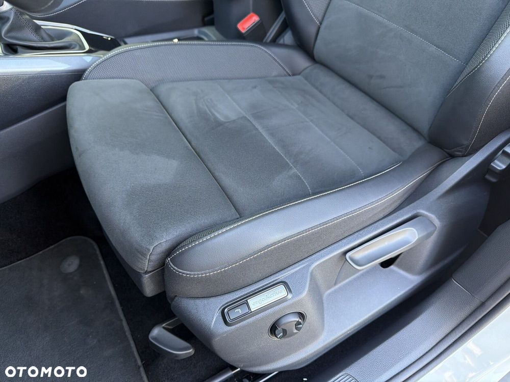 Volkswagen T-Roc 1.5 TSI Style DSG - 14