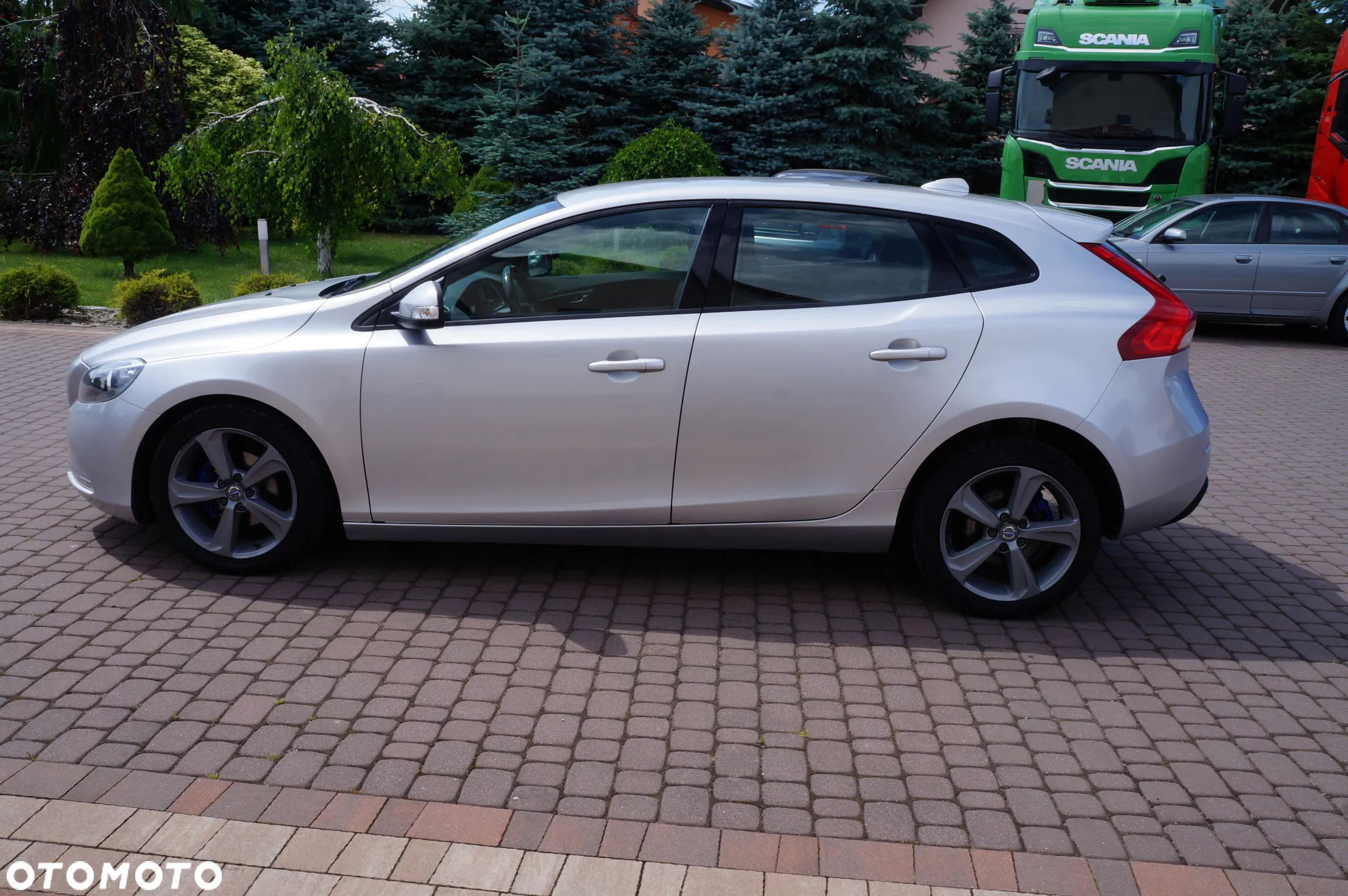 Volvo V40 D2 Kinetic - 4