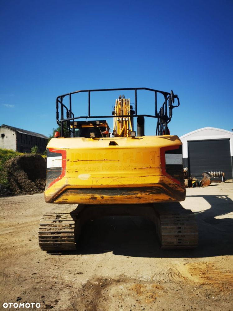 JCB 220X LC - 4