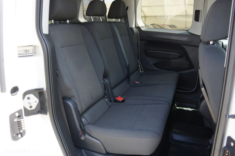 Volkswagen Caddy 2.0 TDI Comfortline 4Motion - 32
