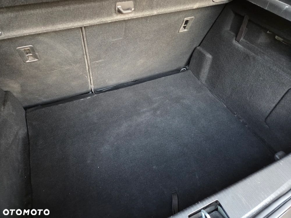 Opel Astra 1.4 Turbo Edition Sport - 9