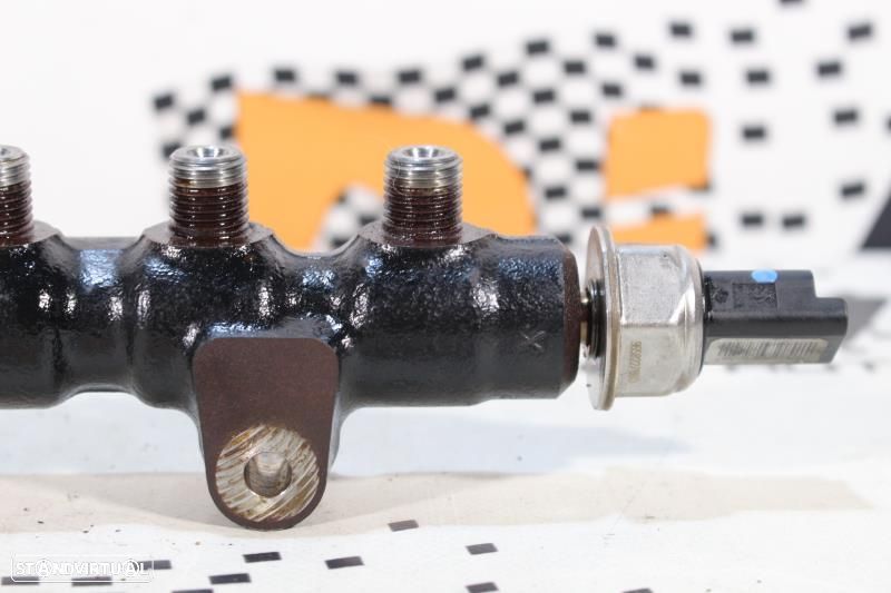 Régua / Rail De Injeção Citroën C3 I (Fc_, Fn_)  9654592680 / 96582278 - 6