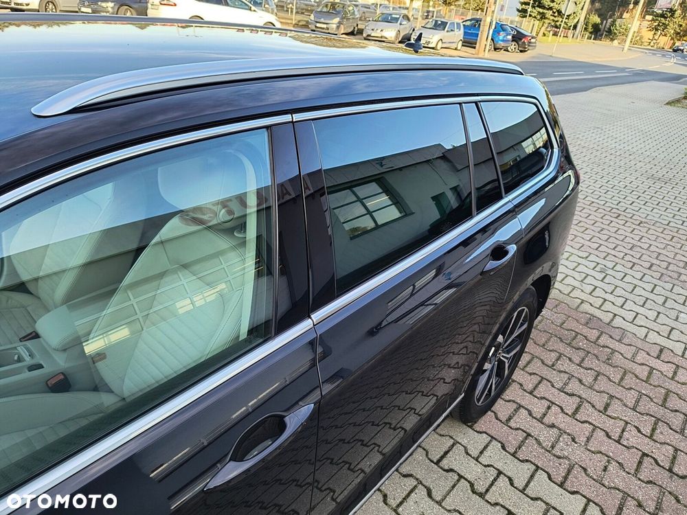 Volkswagen Passat 2.0 TDI Elegance DSG - 10