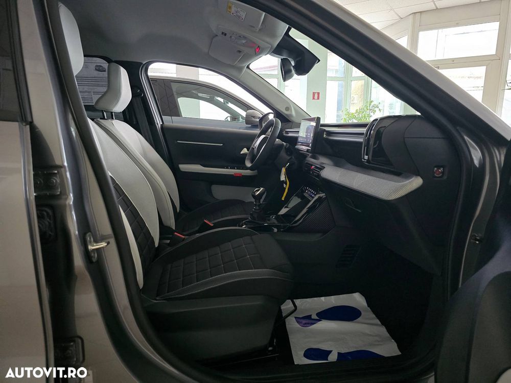 Citroën C3 1.2 PureTech 100 S&S BVM6 MAX - 25