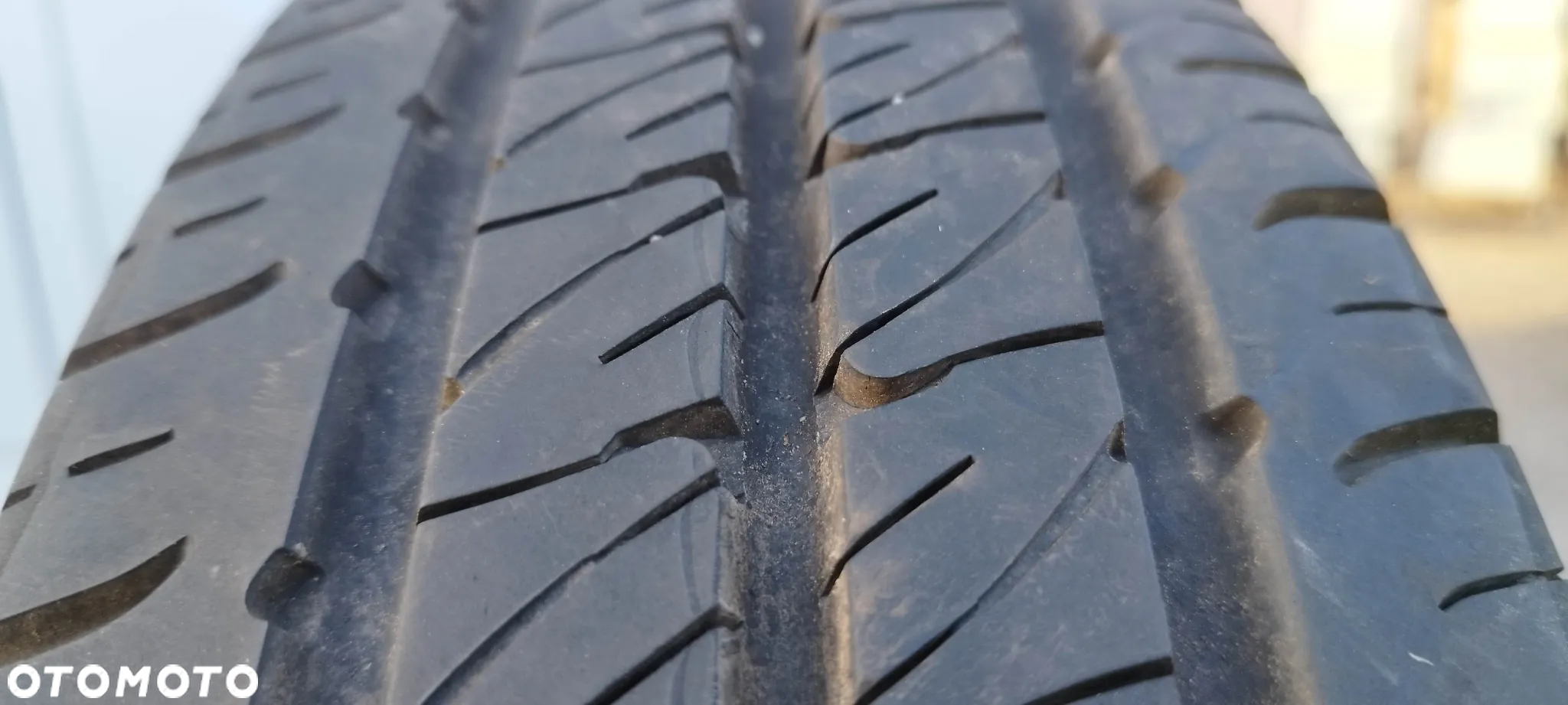 185r14 c uniroyal - 2