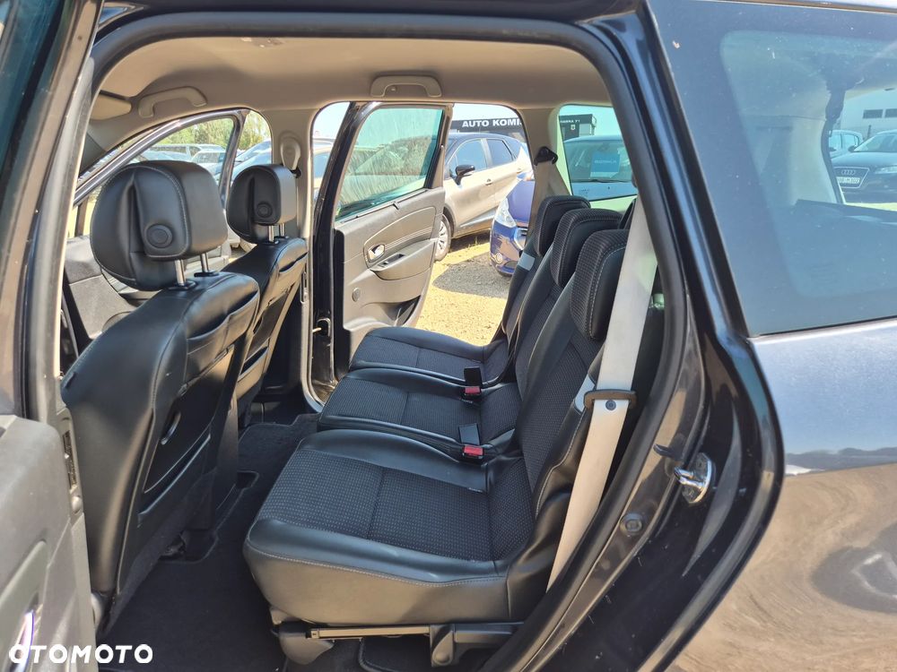 Renault Grand Scenic TCe 130 Bose Edition - 6
