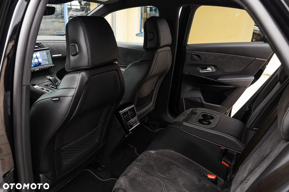 DS Automobiles DS 7 Crossback 1.6 PureTech Performance Line + - 30