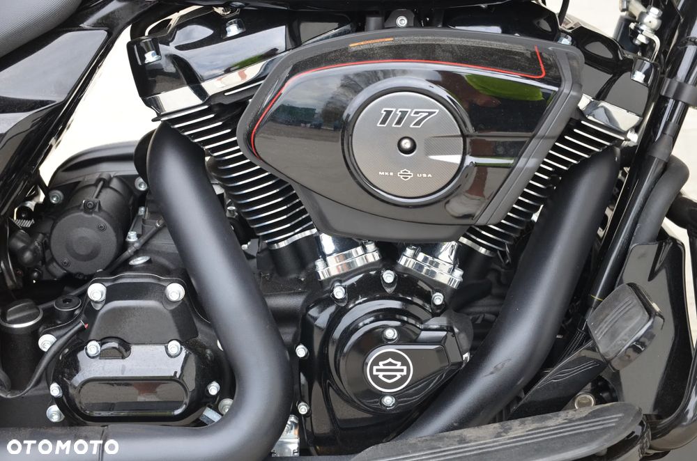 Harley-Davidson Touring Street Glide - 27