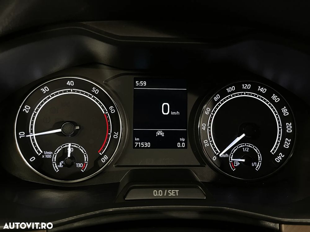 Skoda Kamiq 1.0 TSI Style - 27