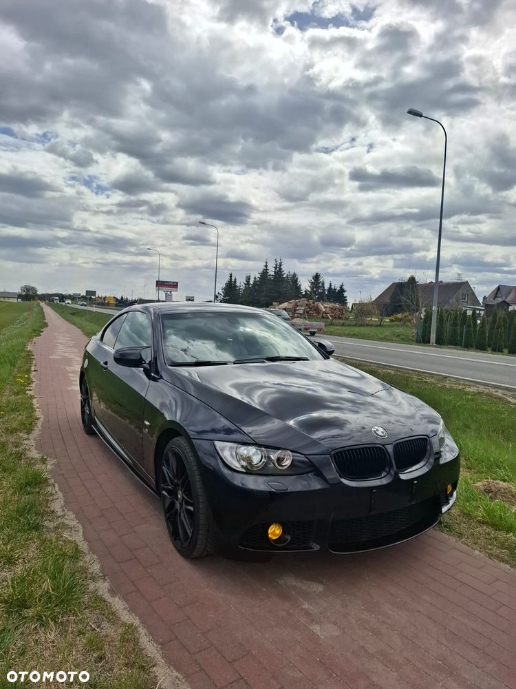 BMW Seria 3 320i M Sport Edition - 1
