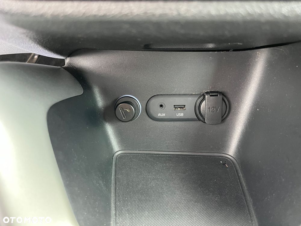 Kia Ceed 1.6 GDI Edition 7 - 17