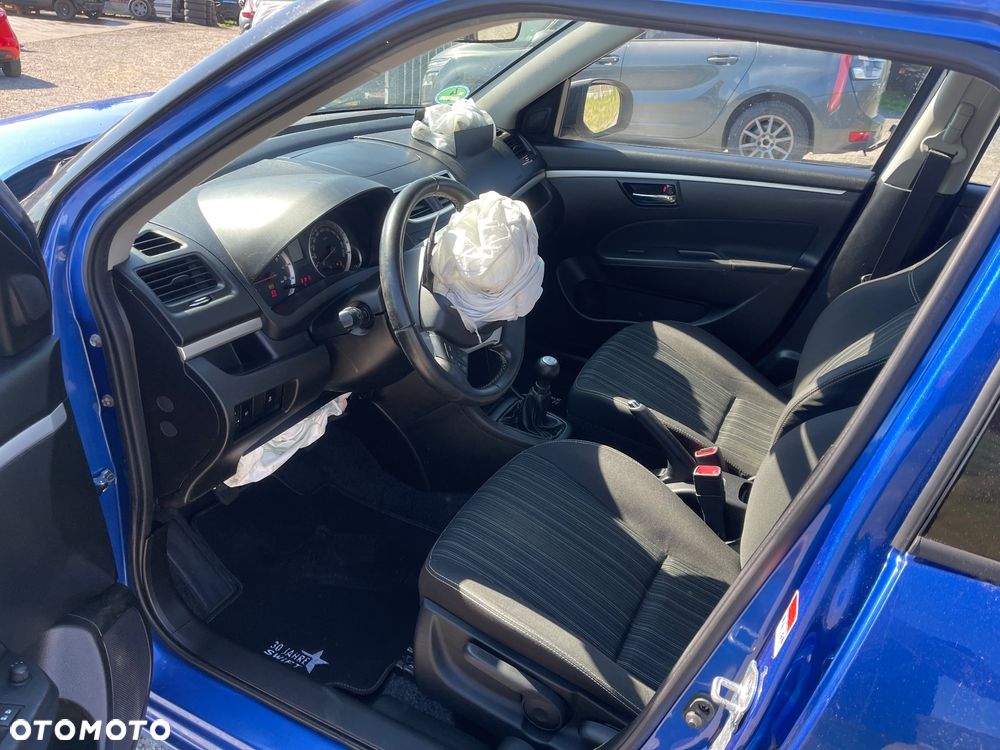 Suzuki Swift 1.2 30 Jahre - 11