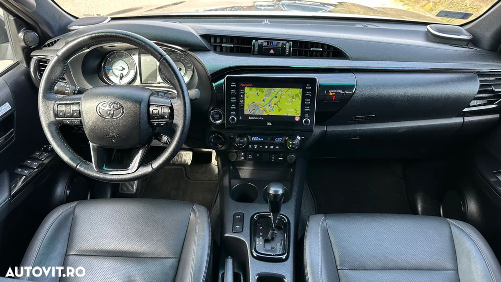 Toyota Hilux 2.8D 204CP 4x4 Double Cab AT Invincible Color Edition - 22