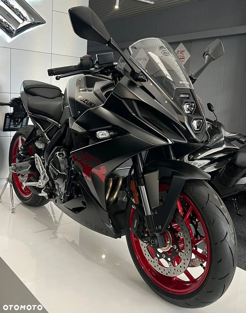 Suzuki GSX-R - 13