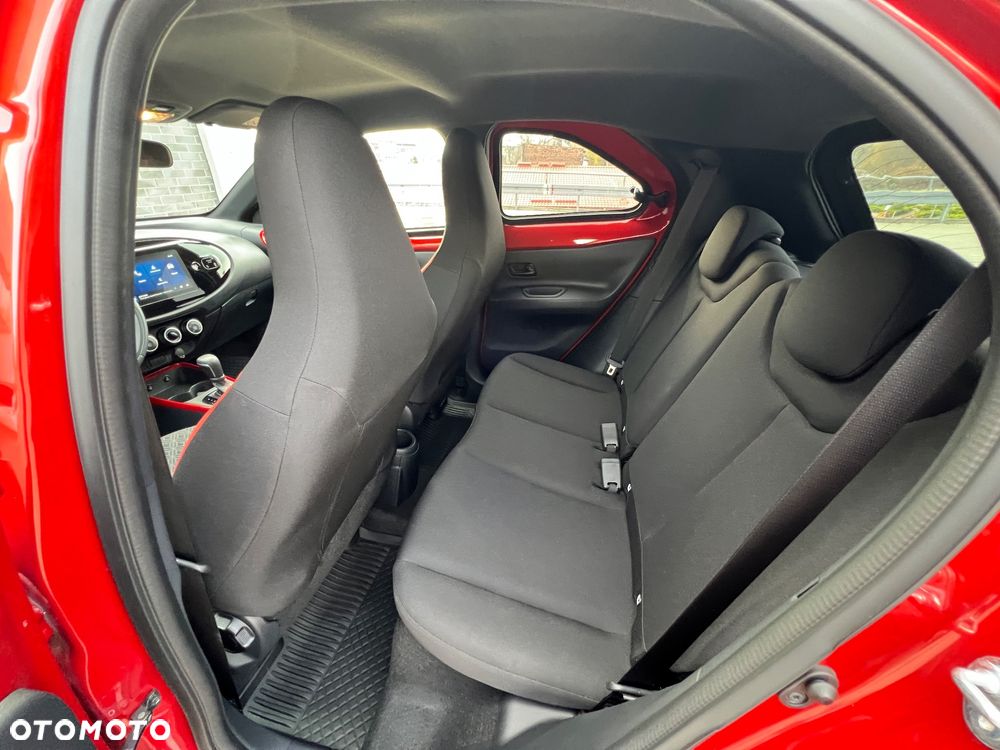 Toyota Aygo X 1.0 VVT-i Style CVT - 13