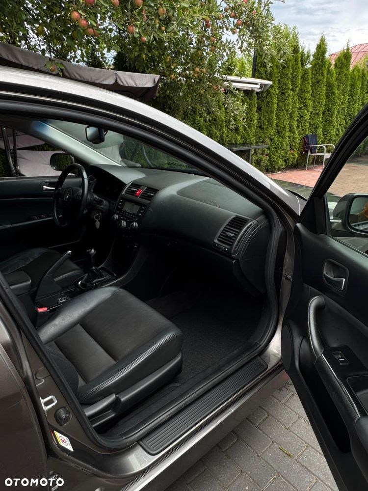 Honda Accord 2.0 Executive - 20