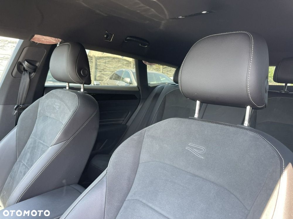 Volkswagen Arteon 2.0 TDI SCR 4Motion DSG R-Line - 11