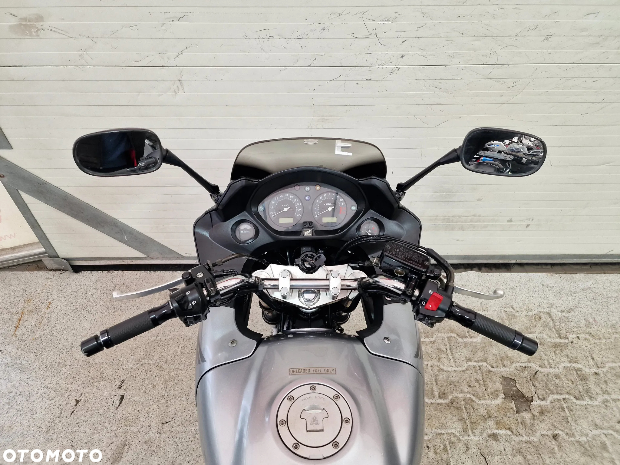 Honda CBF - 31