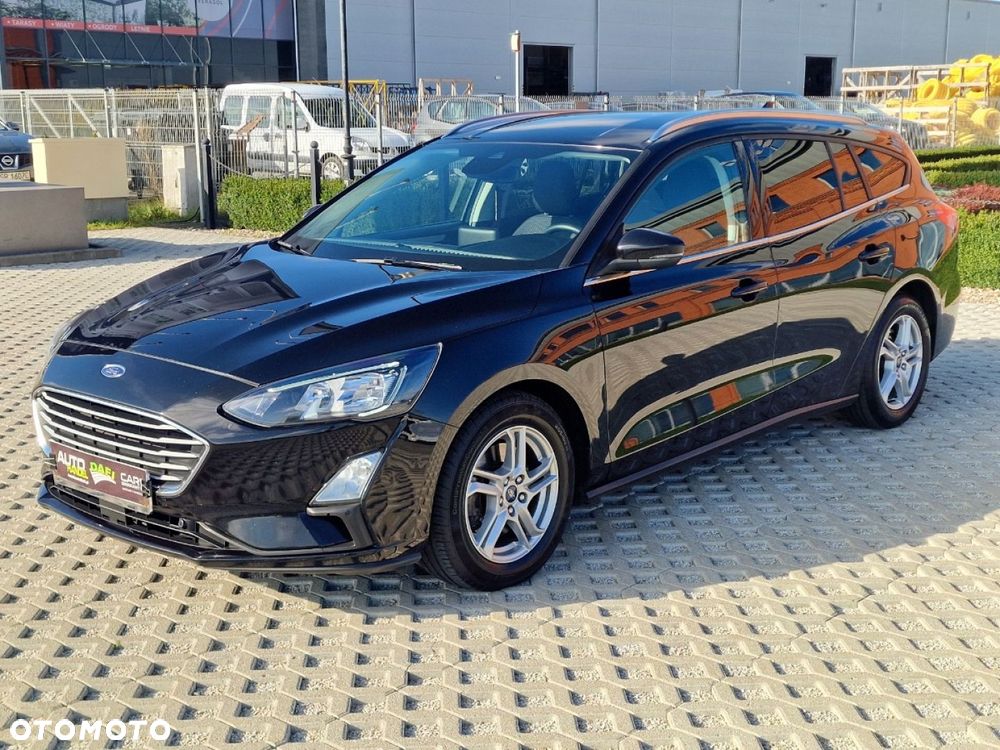 Ford Focus SW - 33