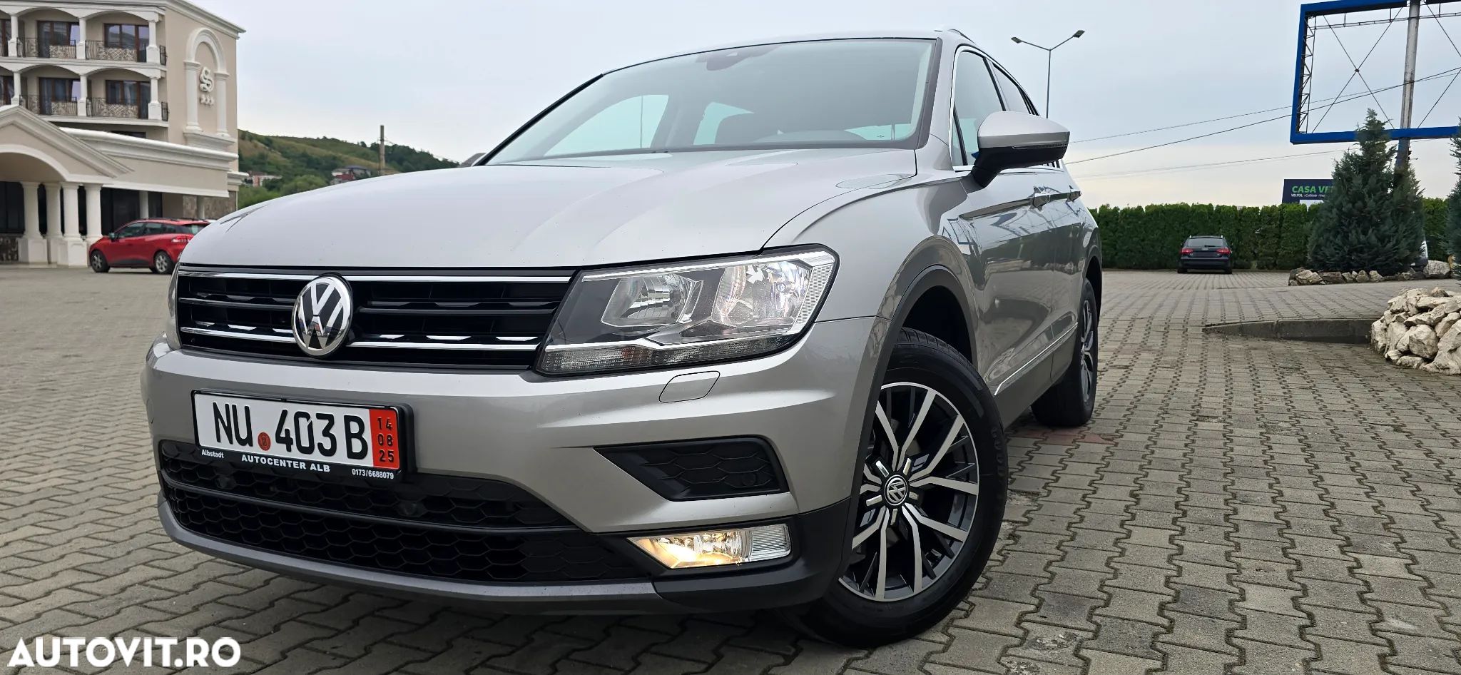 Volkswagen Tiguan 2.0 TDI SCR (BlueMotion Technology) Comfortline - 1