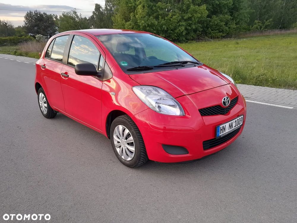 Toyota Yaris 1.0 Active - 2