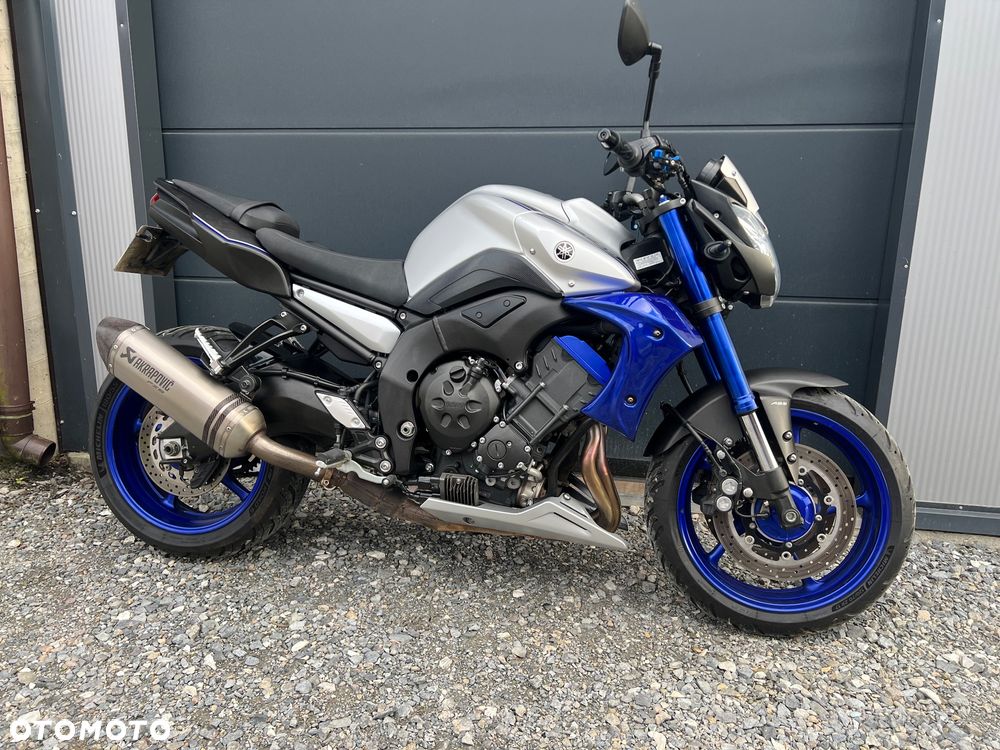 Yamaha FZ8 - 2