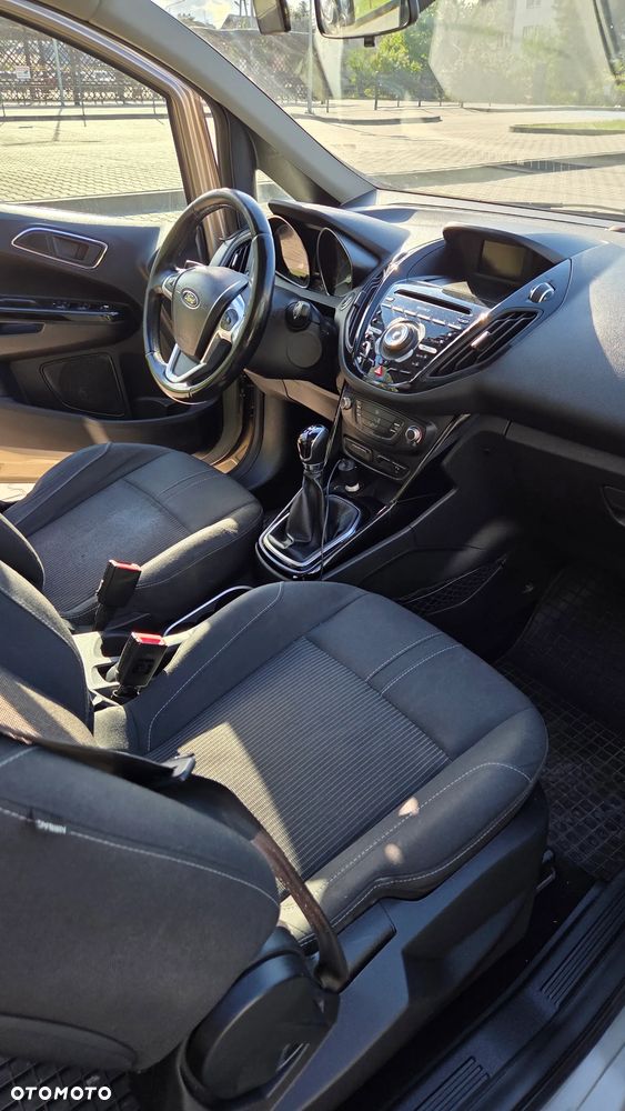 Ford B-MAX - 27