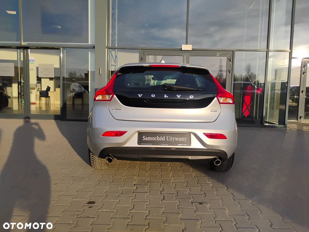Volvo V40 D2 Drive-E Momentum - 6