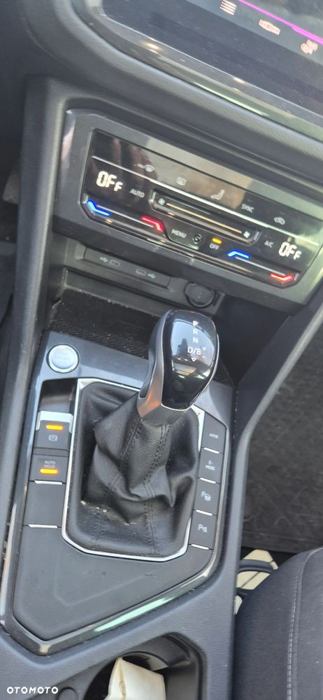 Volkswagen Tiguan - 29