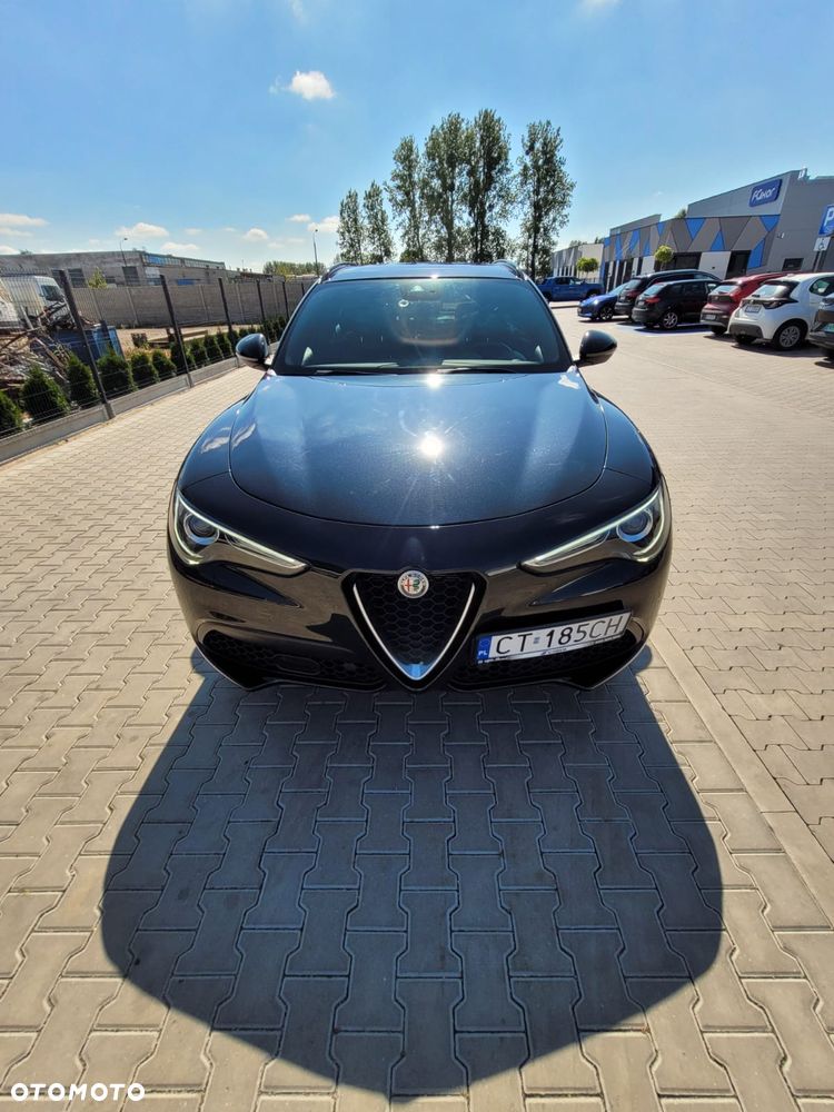 Alfa Romeo Stelvio 2.0 Turbo TI Q4 - 8