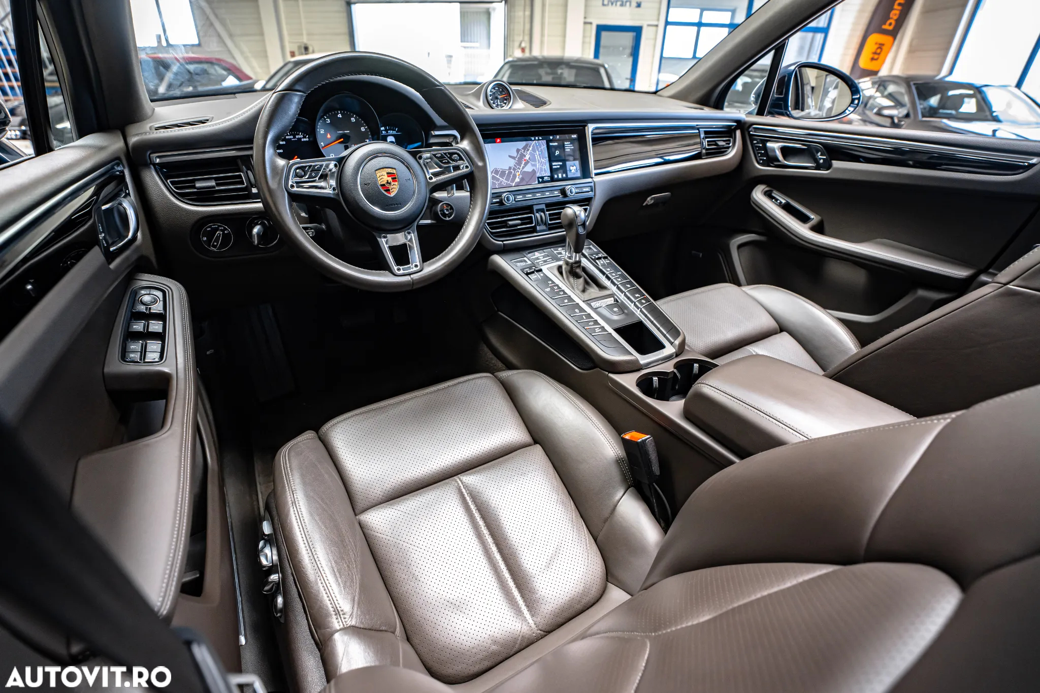 Porsche Macan S - 6